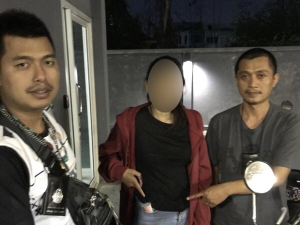 รวบสาวพร้อมของกลาง ทั้งไอซ์และยาบ้า ขยายผลรวบผู้ร่วมแก๊งได้อีก | News by The Thaiger