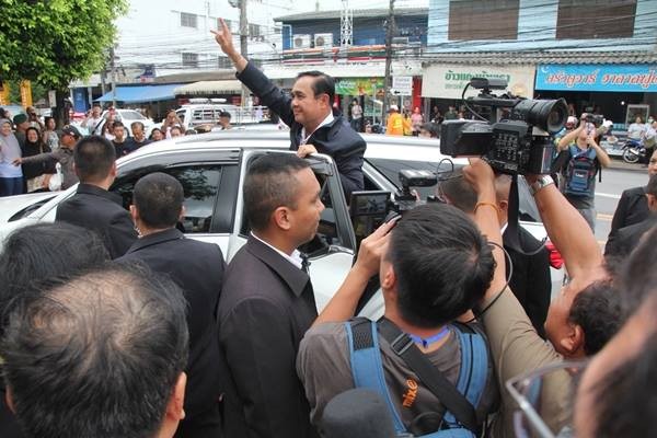 นายกฯสั่งทุกหน่วยเร่งเคลียร์และค้นหาผู้สูญหาย พร้อมหามาตรการดูแลไม่ให้เกิดเหตุซ้ำ | News by The Thaiger