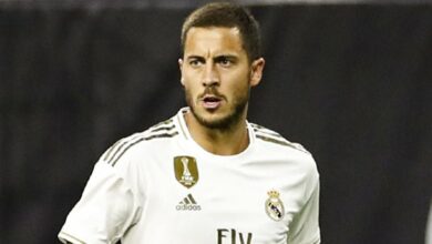 อาซาร์ ลงสนามนัดแรก