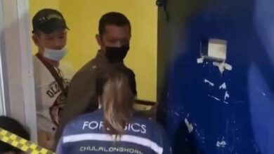 ตำรวจถูกยิงในบ่อน