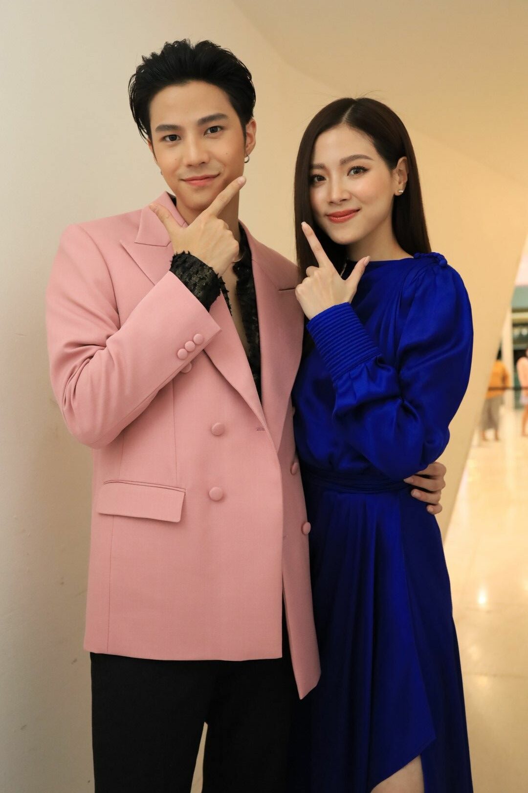 แบงค์ ธิติ