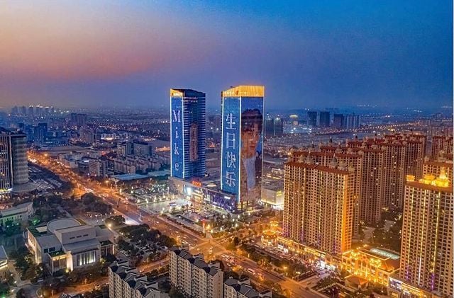 ไมค์ พิรัชต์