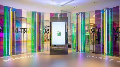 AIS Central World Smart Mirror