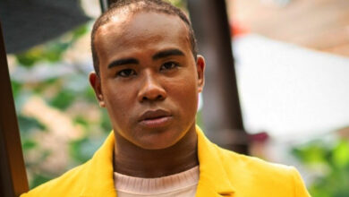 รัศมีแข ประวัติ