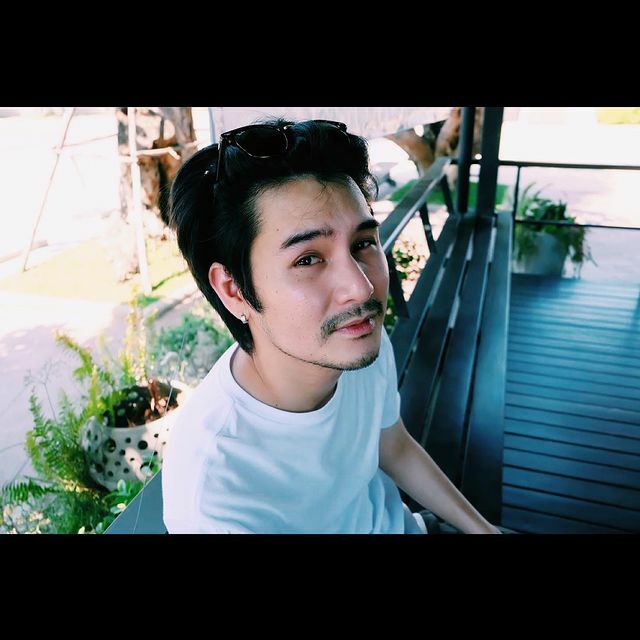 อาร์ตี้ ธนฉัตร