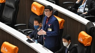 รังสิมันต์ โรม ประชาธิปัตย์