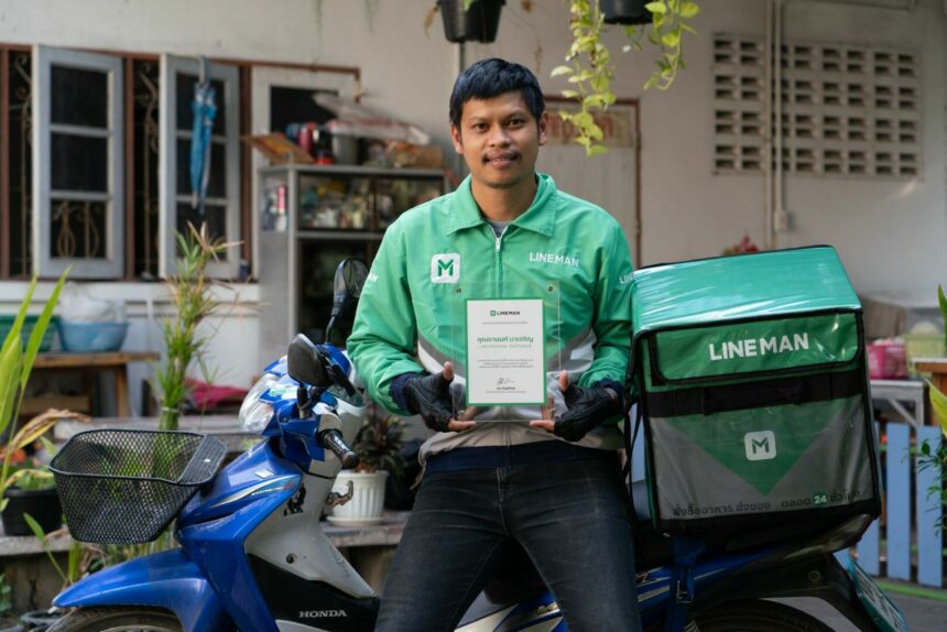 LINE MAN Rider Story 4