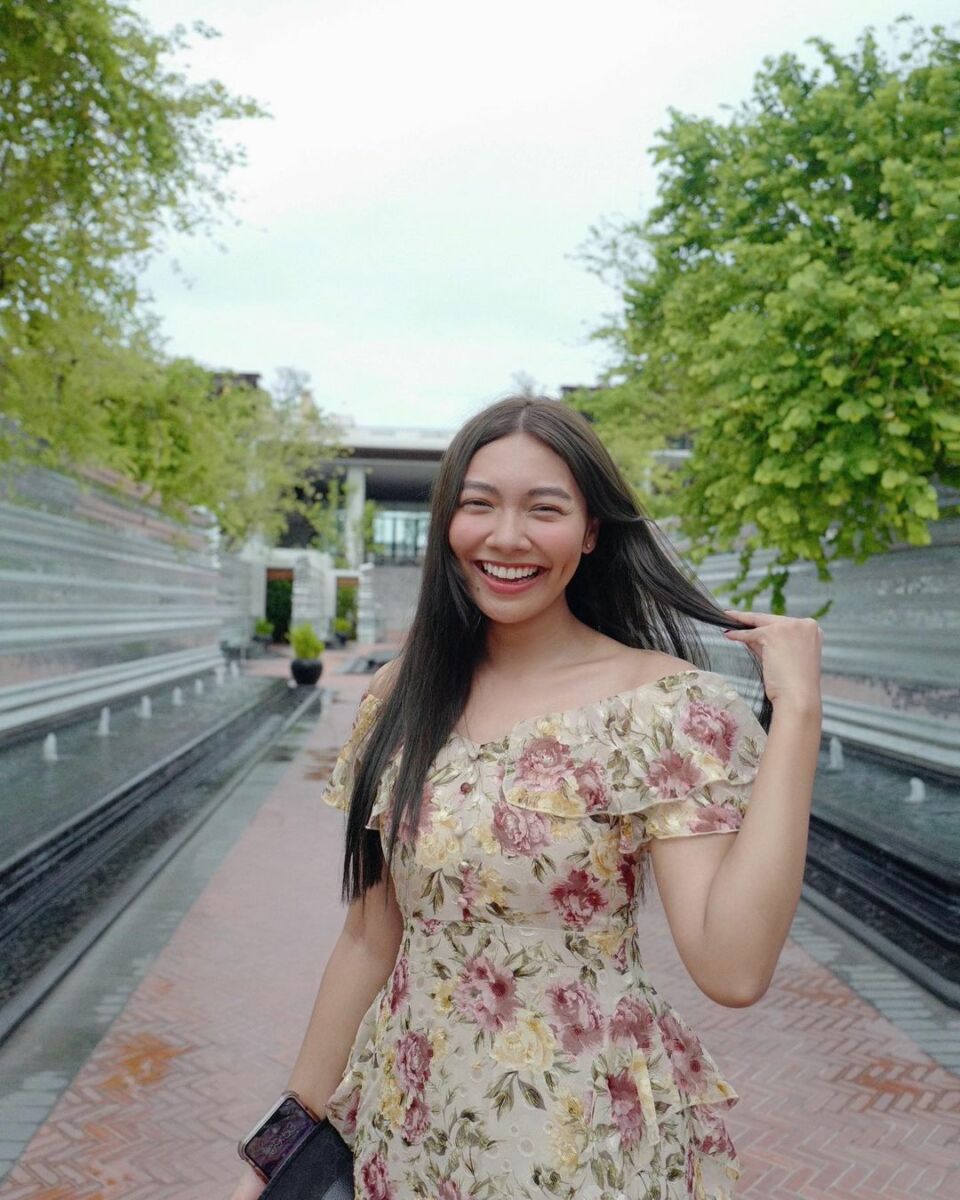 แก้ม วิชญาณี