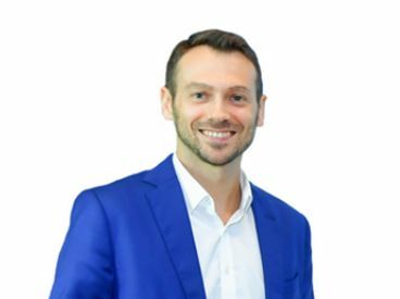 ฟาบิโอ ทิวิติ รองประธาน บริษัท อินฟอร์ อาเชียน