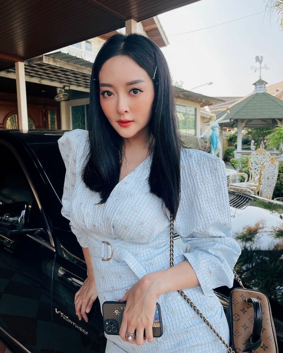 แก้มบุ๋ม ปรียาดา