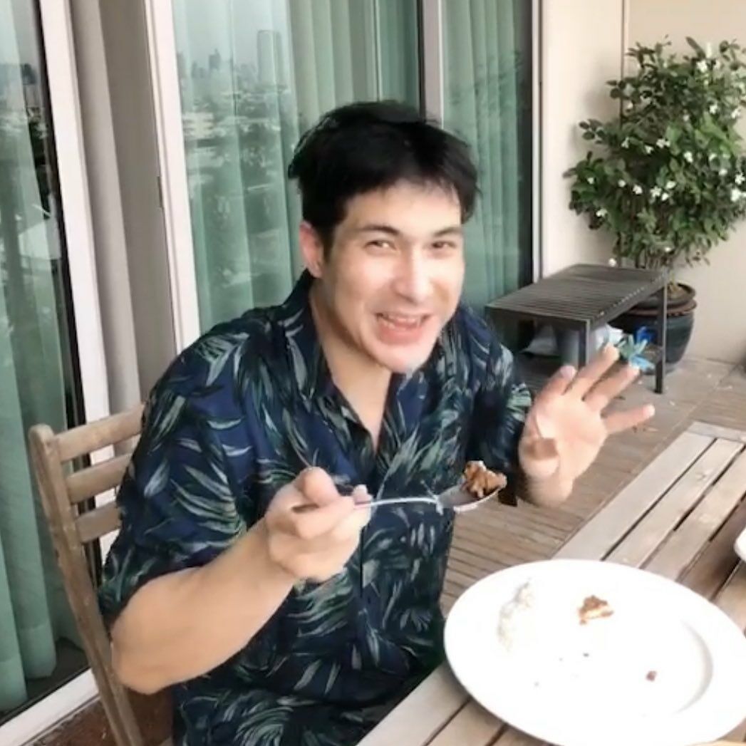 แต๊งค์ พงศกร