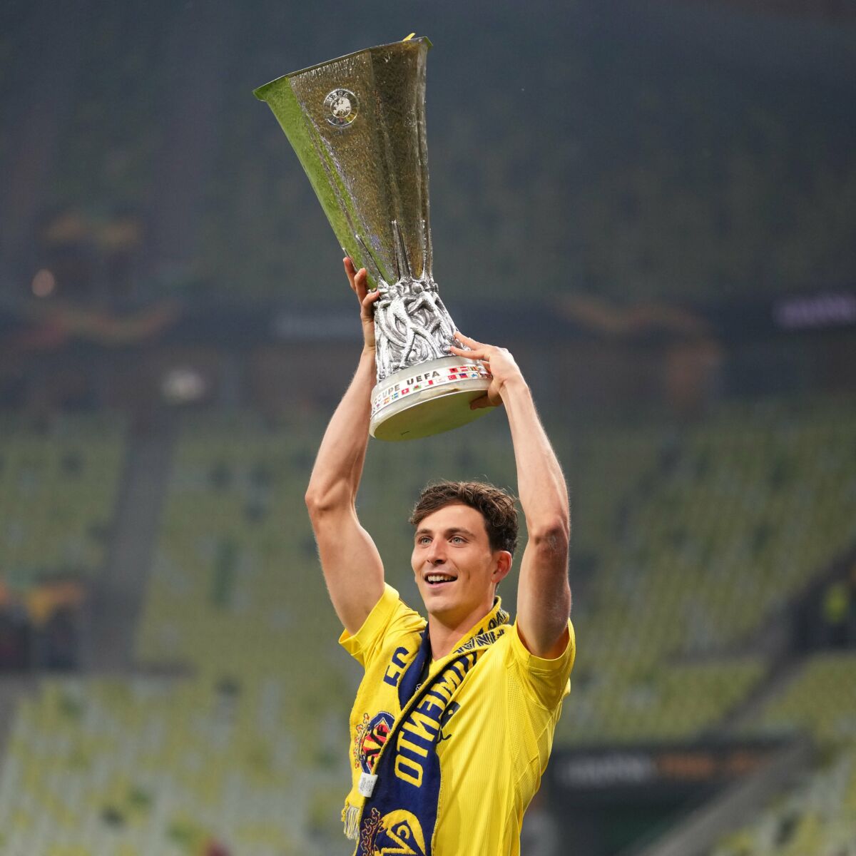 ประมวลภาพฉลองแชมป์หลัง บียาร์เรอัล ชนะ แมนฯ ยูไนเต็ด