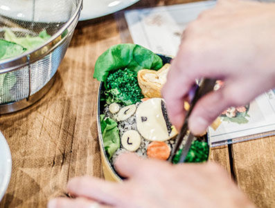 Japanese Cute Cartoon Bento Making Airbnb