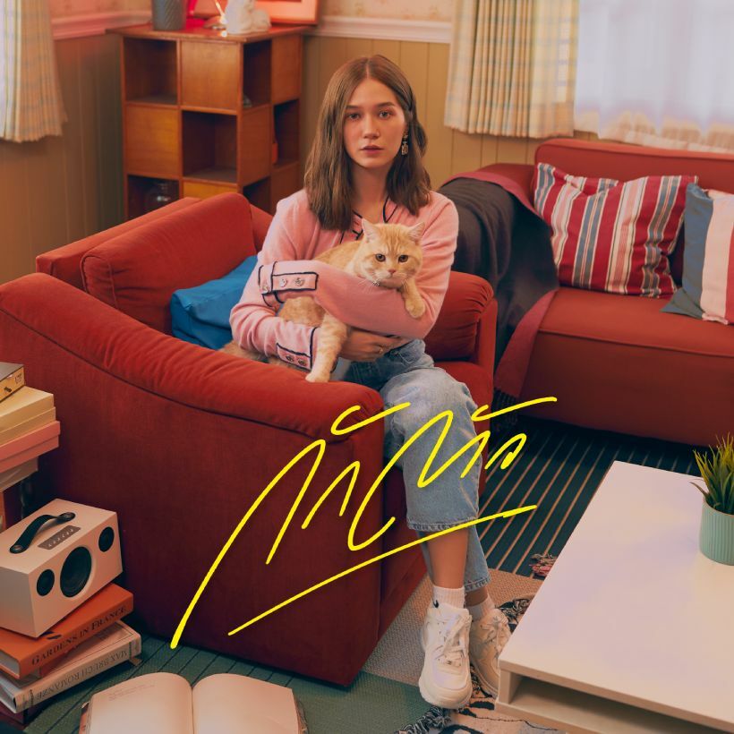 วิโอเลต กักตัว MV