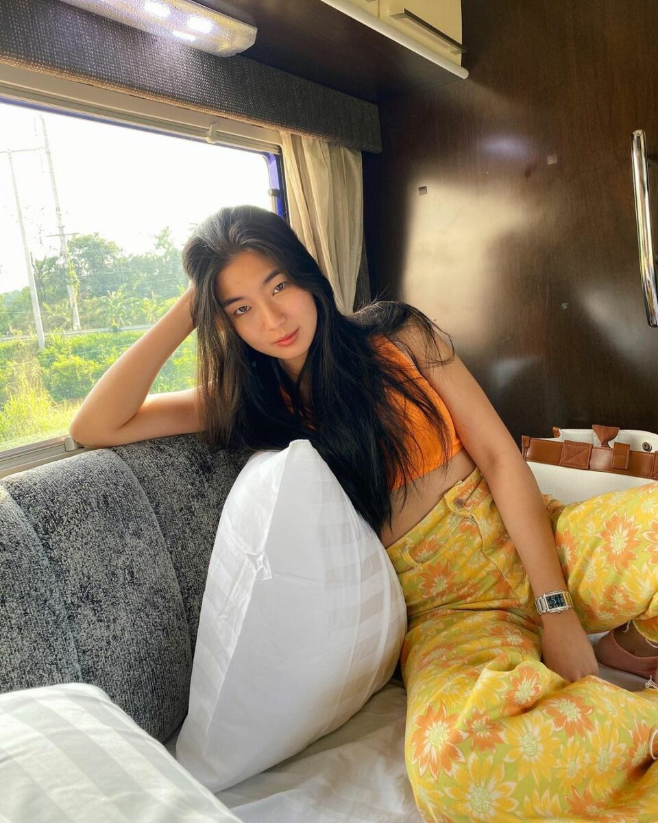 ก้อย อรัชพร