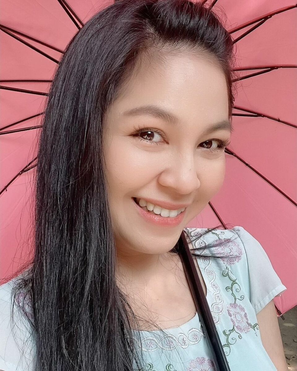 จอย ศิริลักษณ์