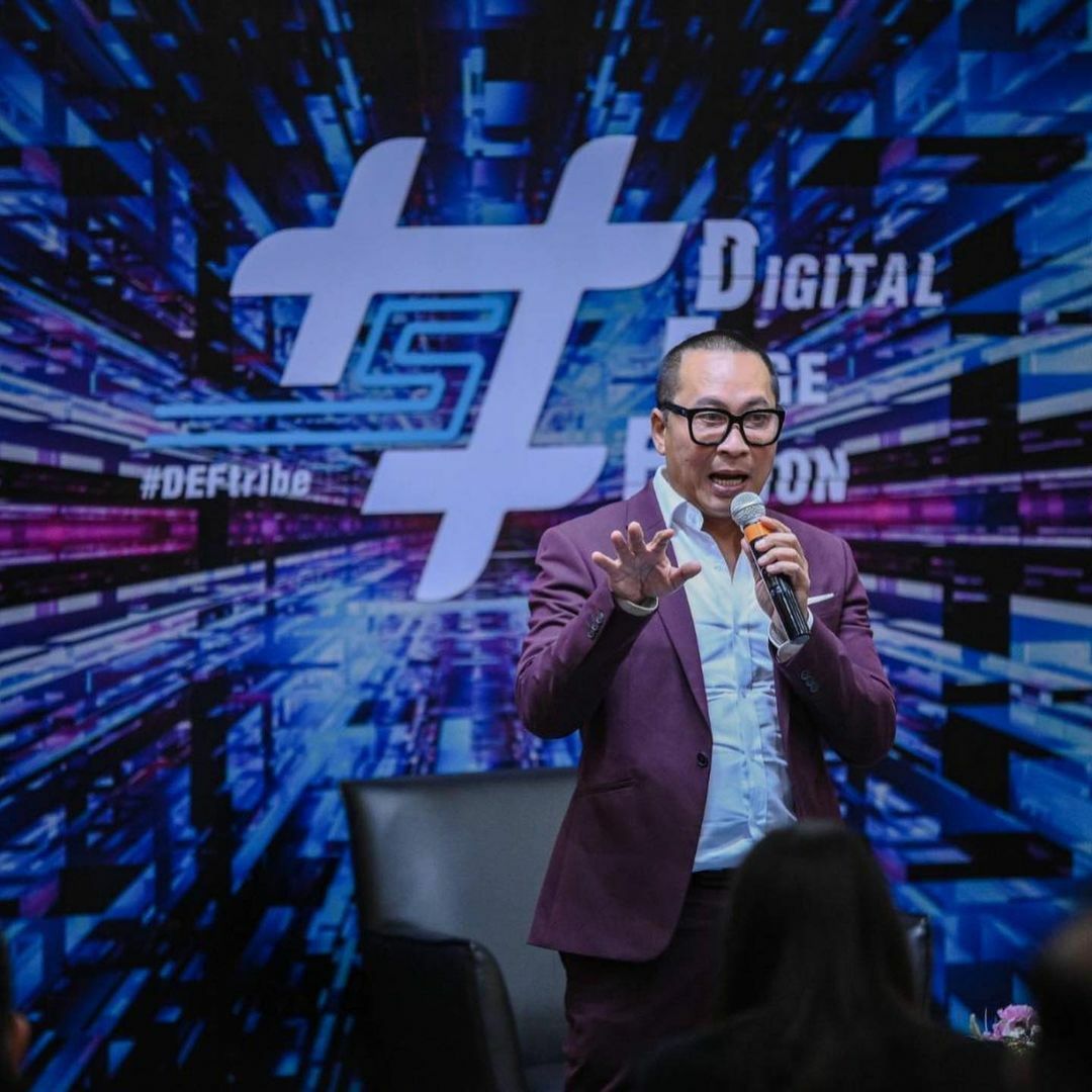 เปิ้ล นาคร