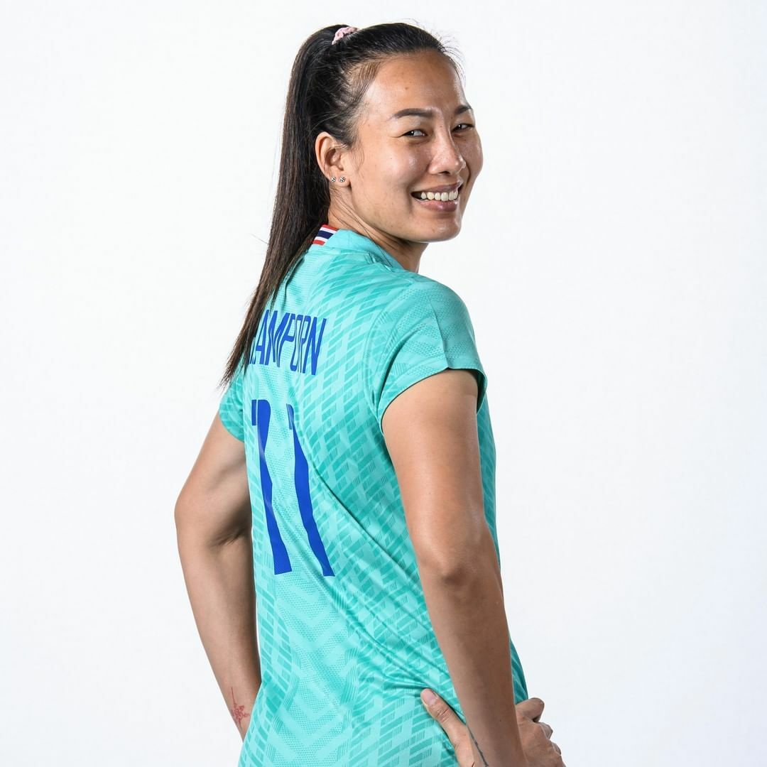 วอลเลย์บอล อัมพร