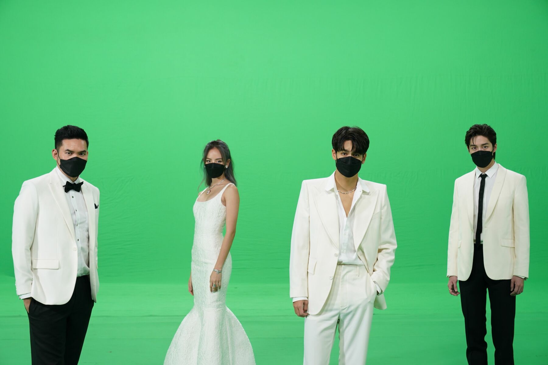 กอล์ฟ ณิชา ไอซ์ ต่อ