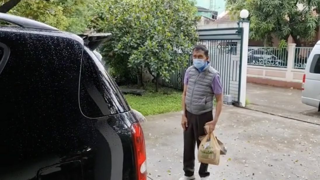 ต้อย เศรษฐา