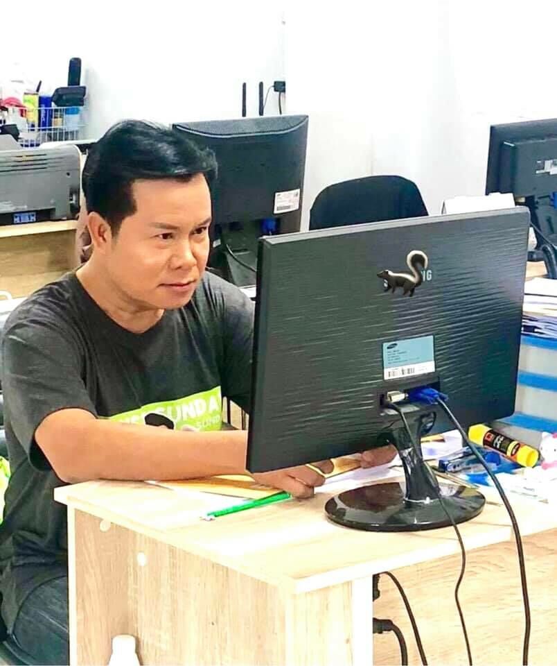 มนต์สิทธิ์ คำสร้อย