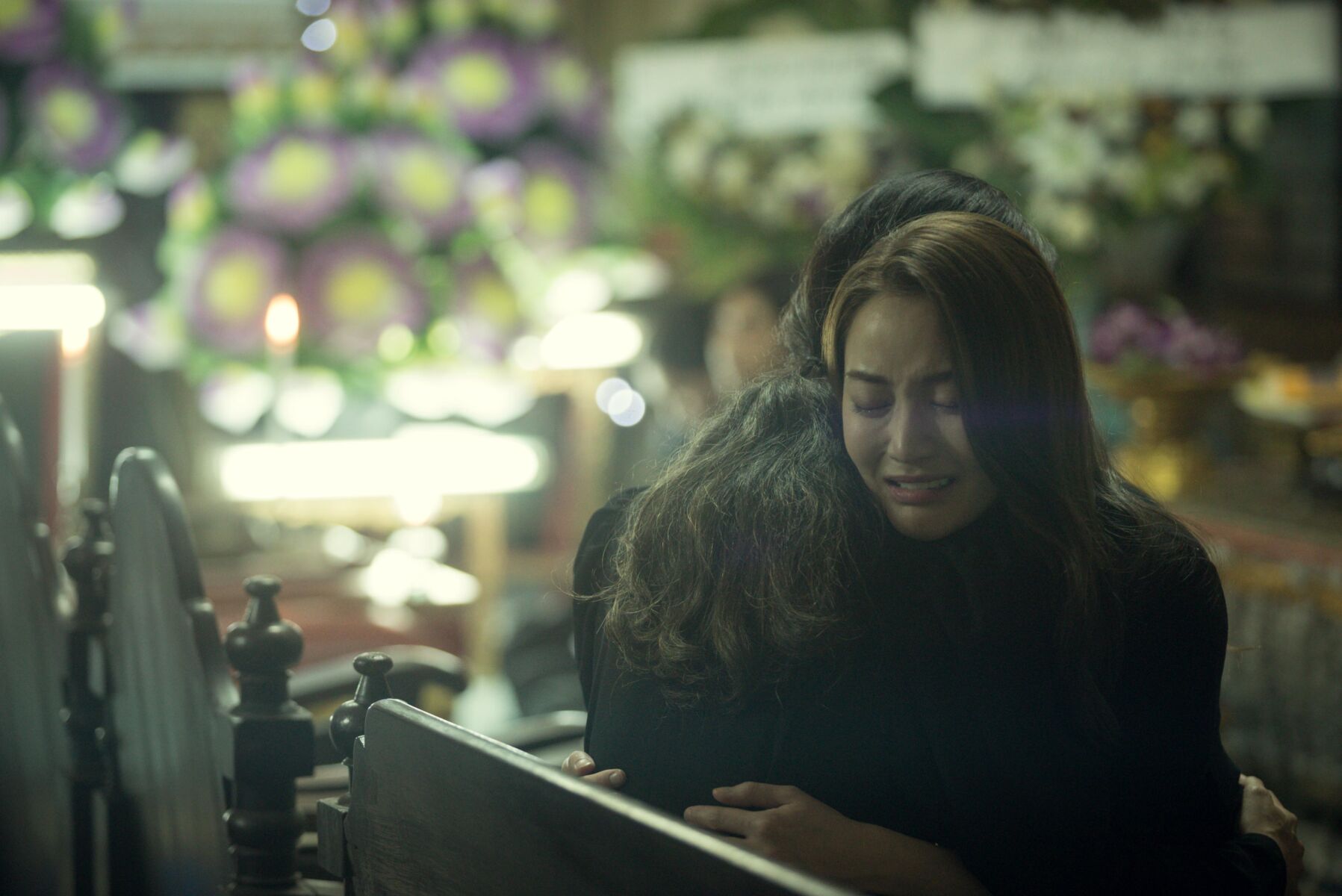 พลอย ชนิกานต์