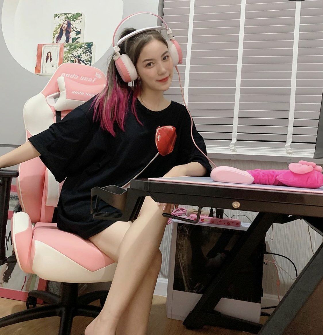 มุก วรนิษฐ์