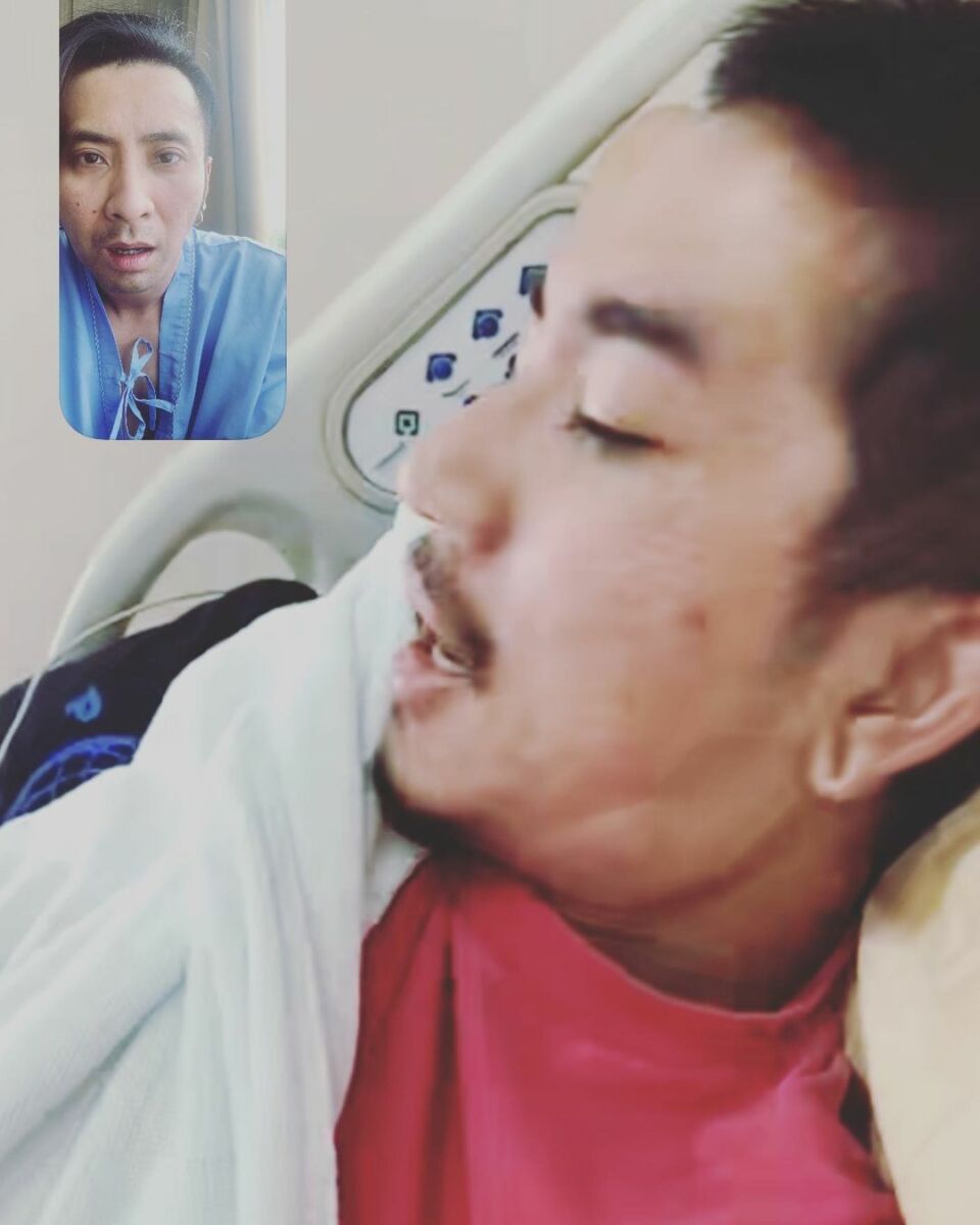 บอล เชิญยิ้ม แจ๊ส ชวนชื่น