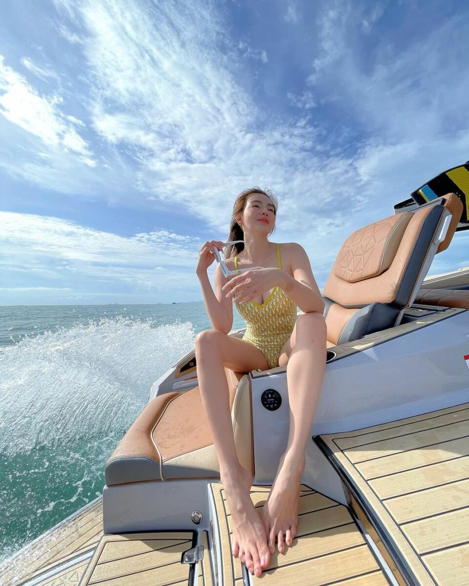 ดิว อริสรา