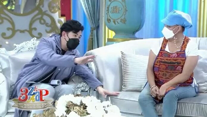 จอย ติตัส