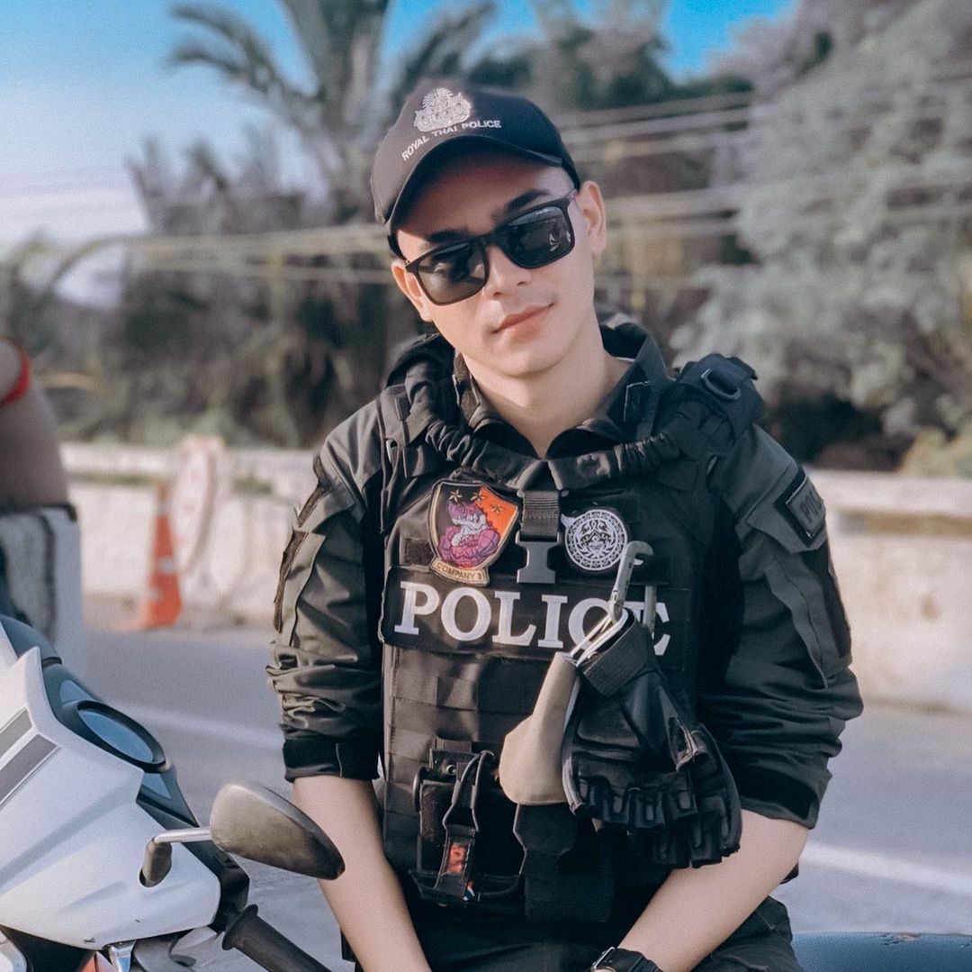 ยิว ฉัตรมงคล