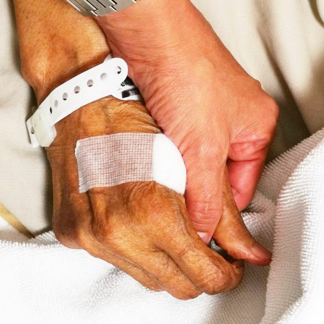 น้ำฝน กุลณัฐ