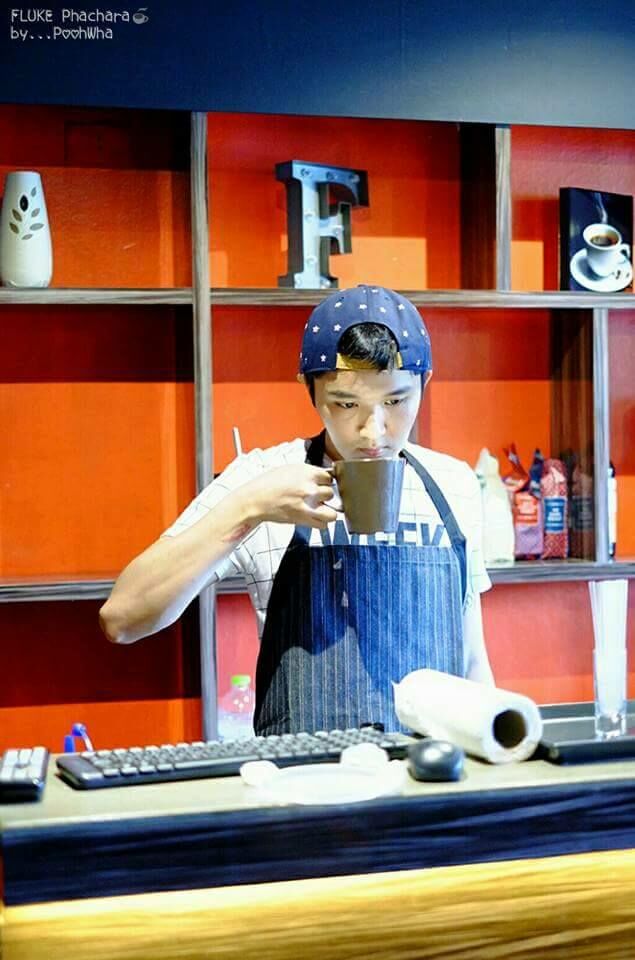 ฟลุ๊ค พชร