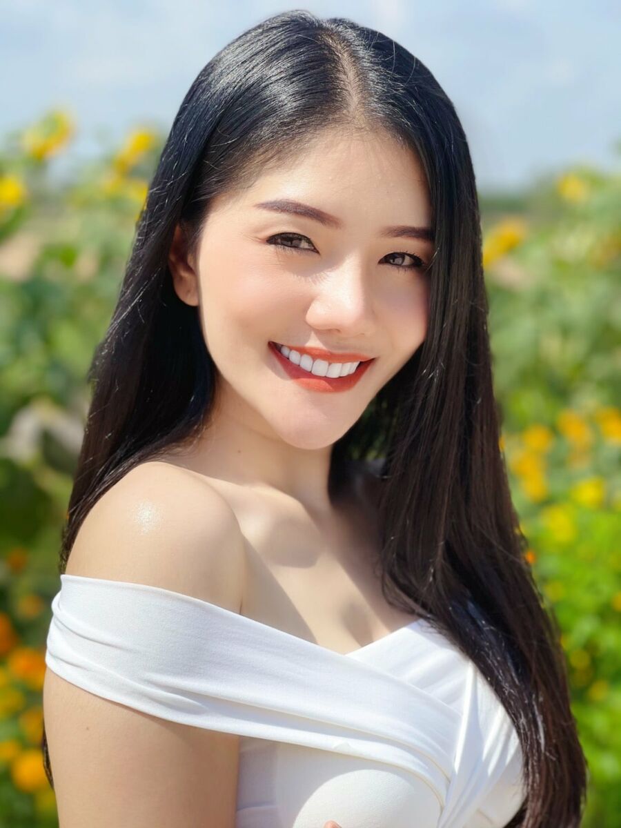 แพรวพราว แสงทอง