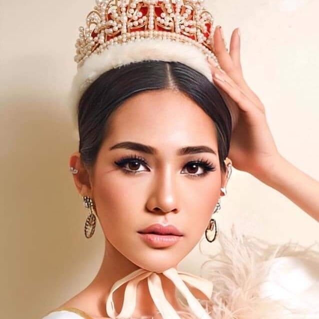 บิ๊นท์ สิรีธร