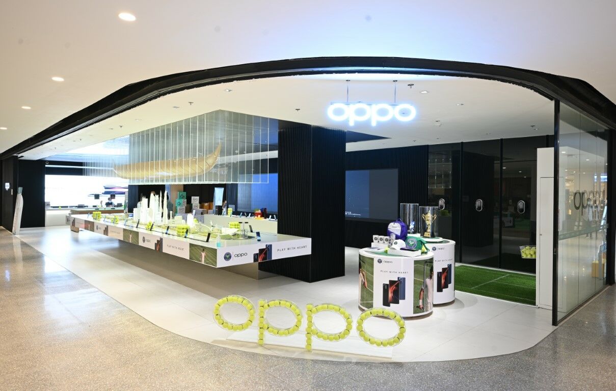 OPPO Biggest Flagship Store