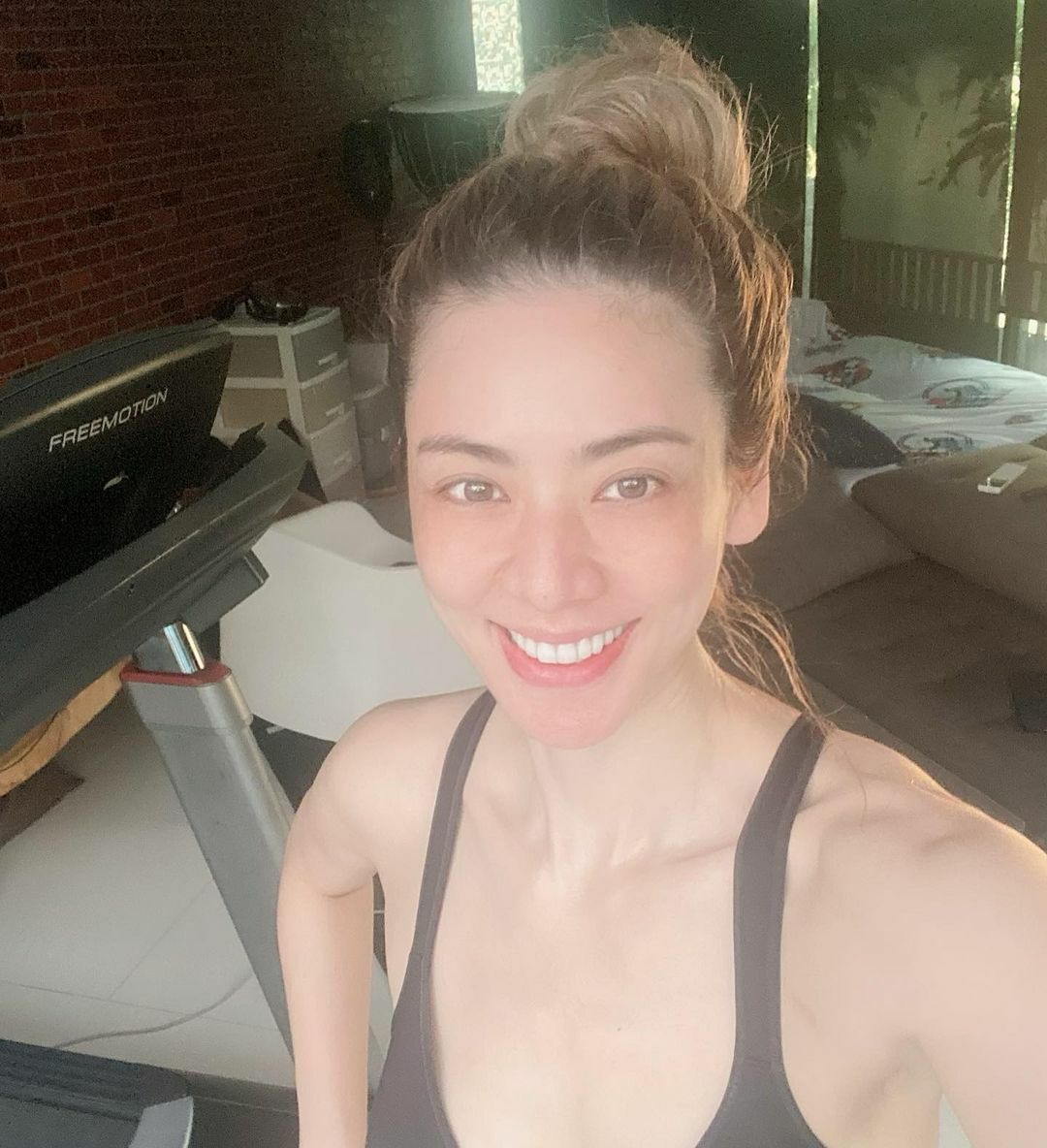 เอ๋ พรทิพย์