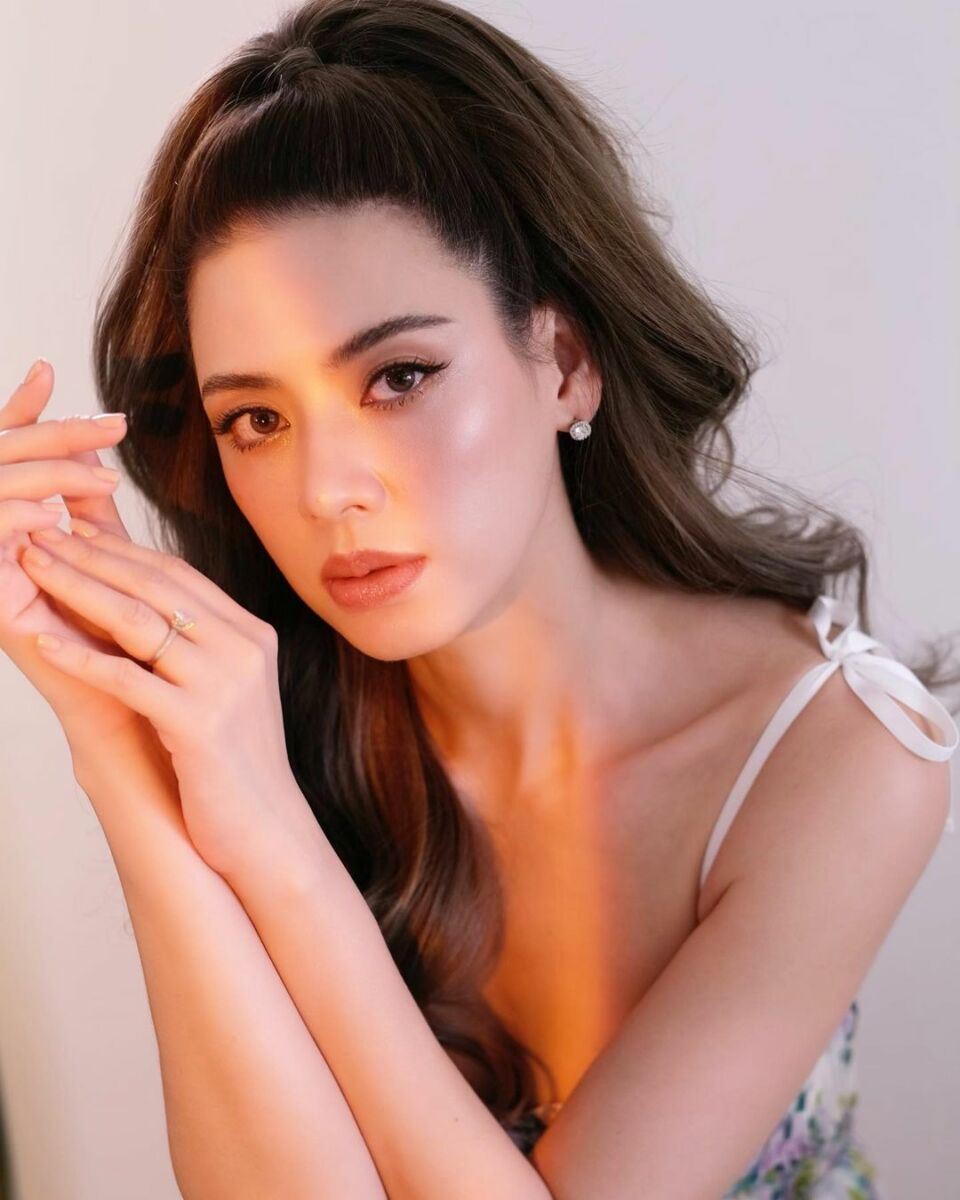 เอ๋ พรทิพย์