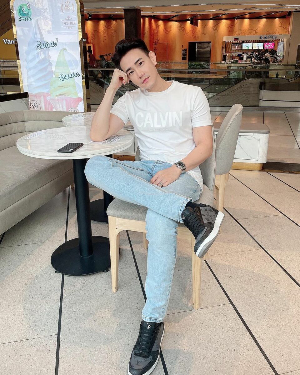 ฟลุค จิระ