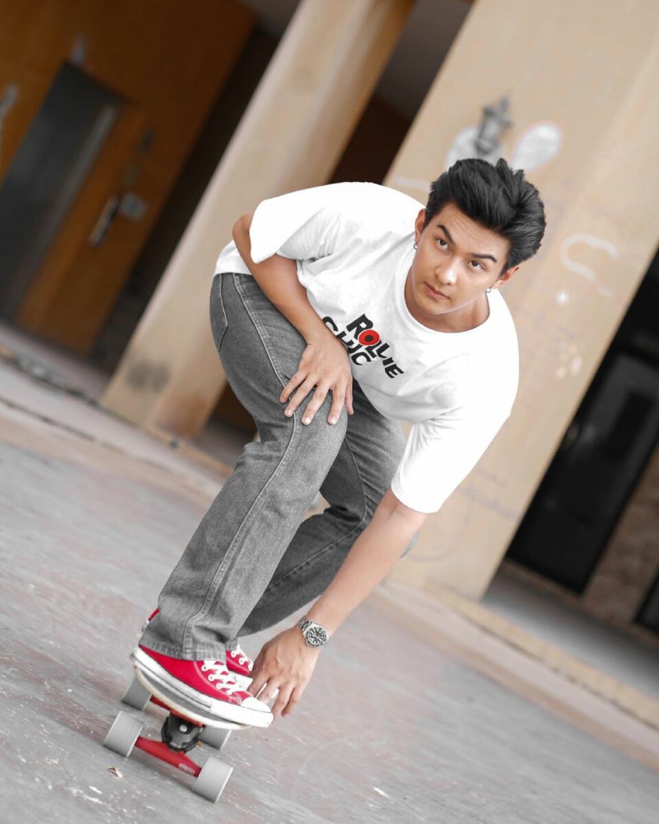 โหน ธนากร