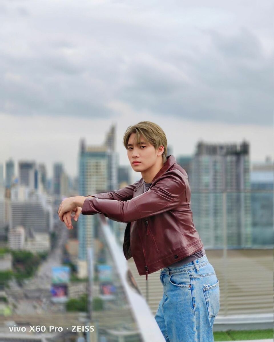 มีน พีรวิชญ์