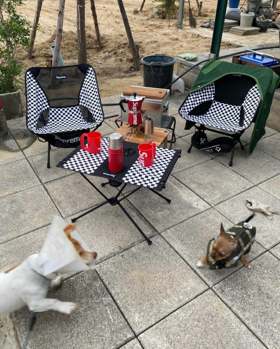 โทนี่ รากแก่น