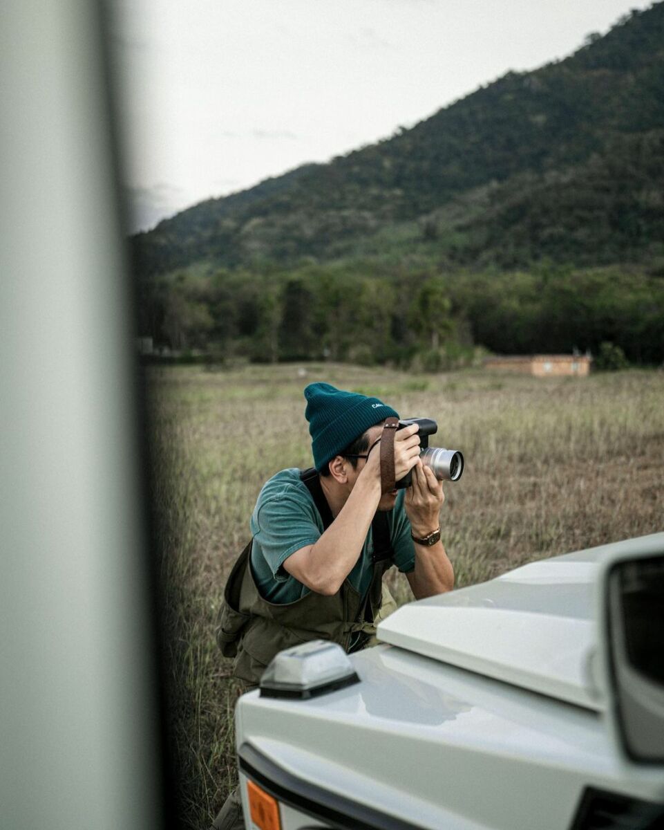 โทนี่ รากแก่น