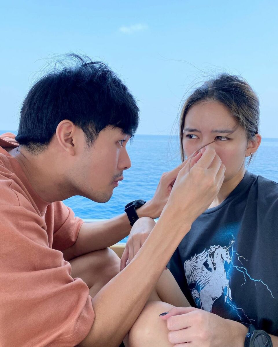 หน่อง ธนา แพรวา