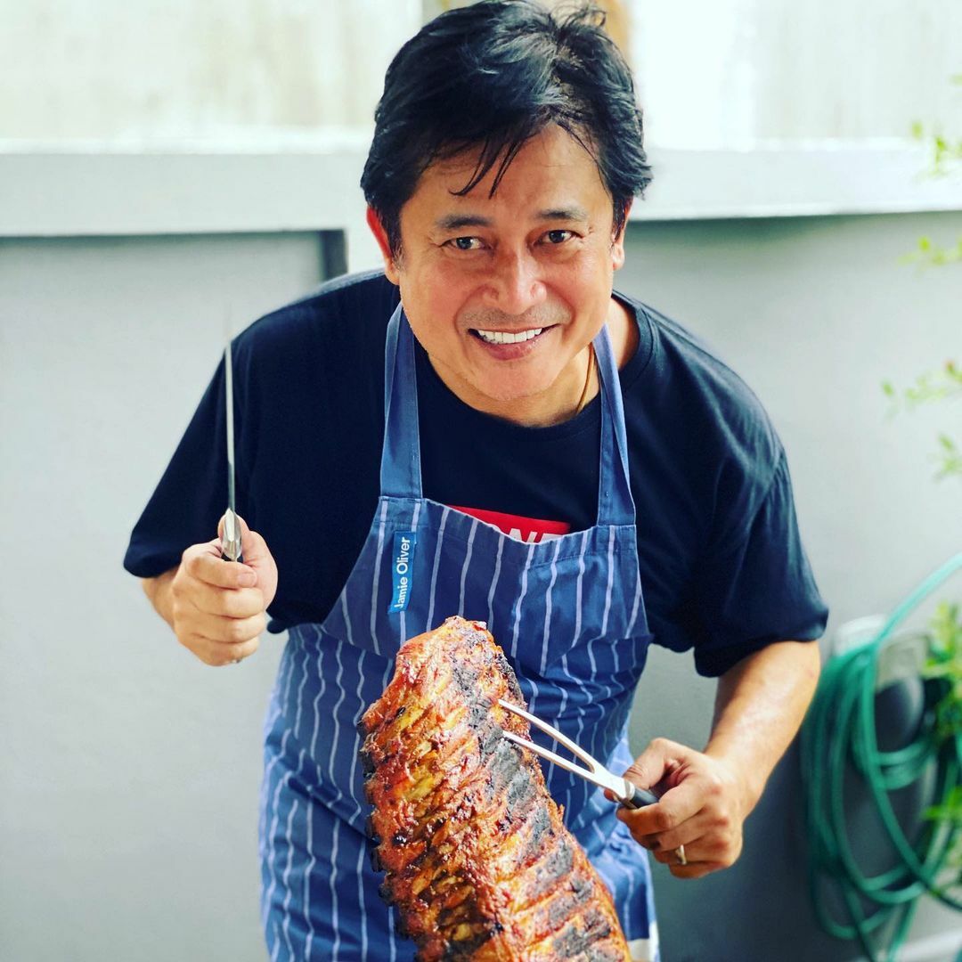 หนุ่ม สันติสุข