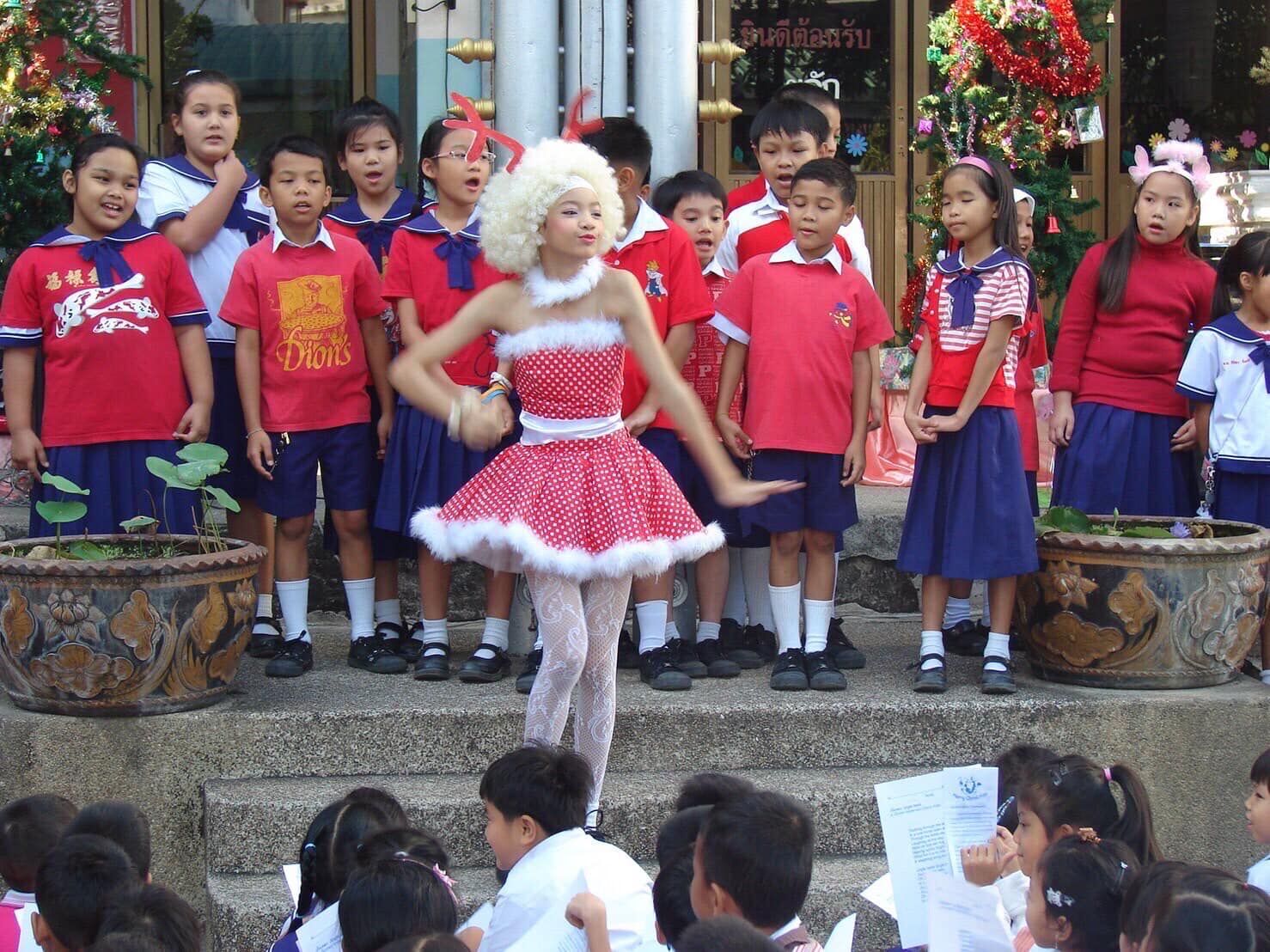 ลิซ่า โรงเรียน