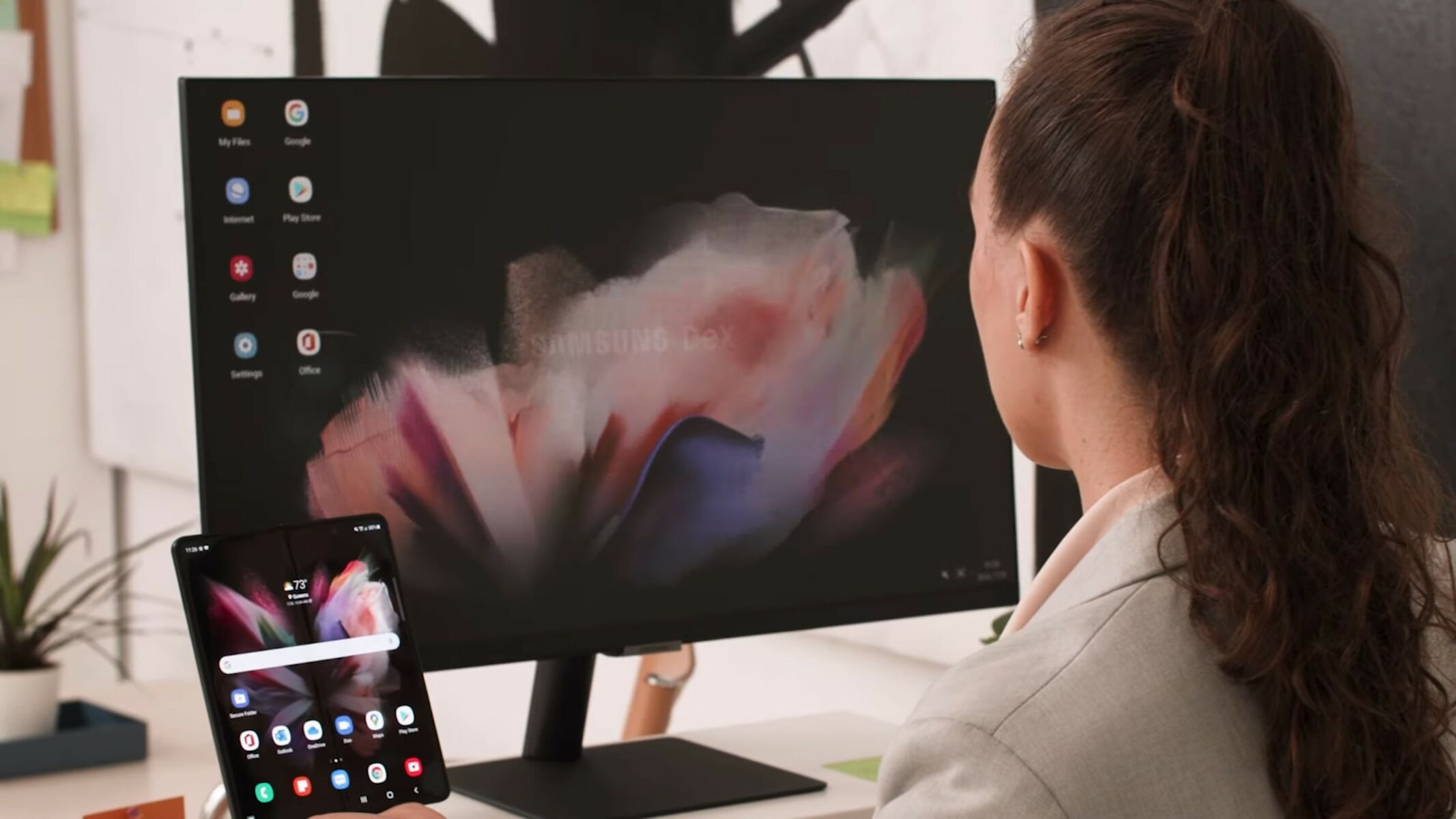 หน้าจอ Galaxy Z Fold3 5G ฟีเจอร