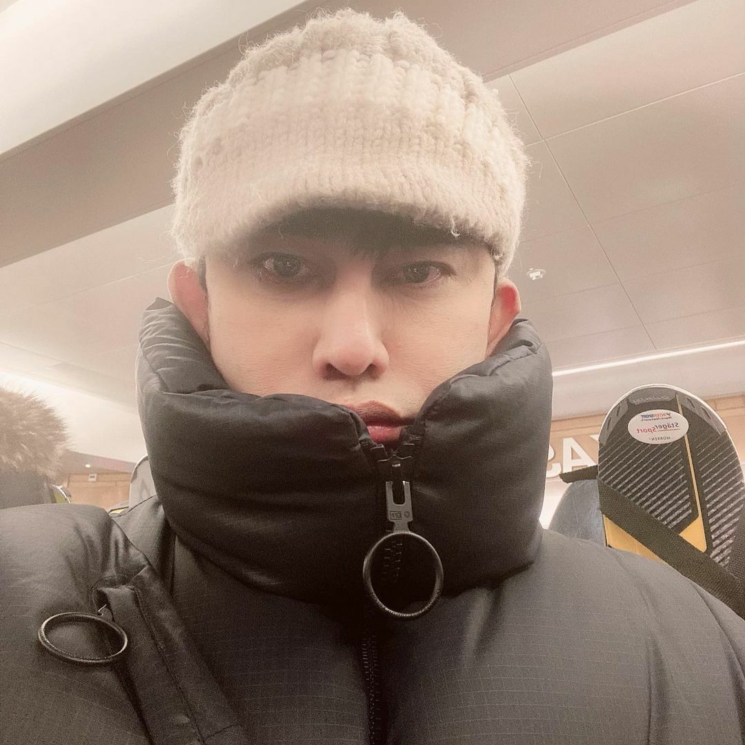 พชร์ อานนท์