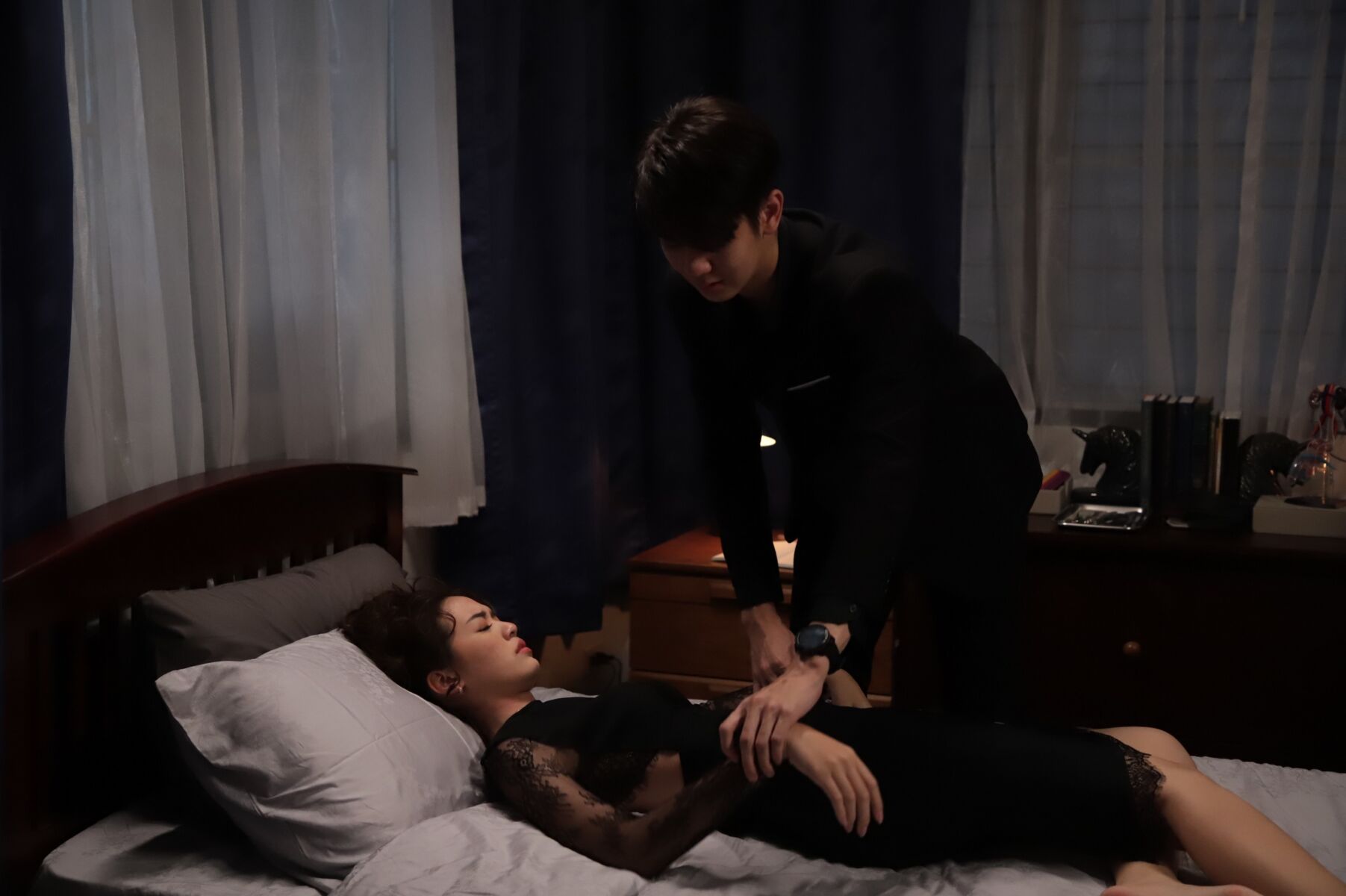 พฤษภา-ธันวา รักแท้แค่เกิดก่อน