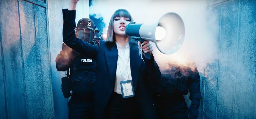 ลิซ่า คฝ 